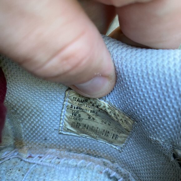 2007 Nike Dunk Low CL White Team Red Black Size 10.5 - Picture 10 of 11